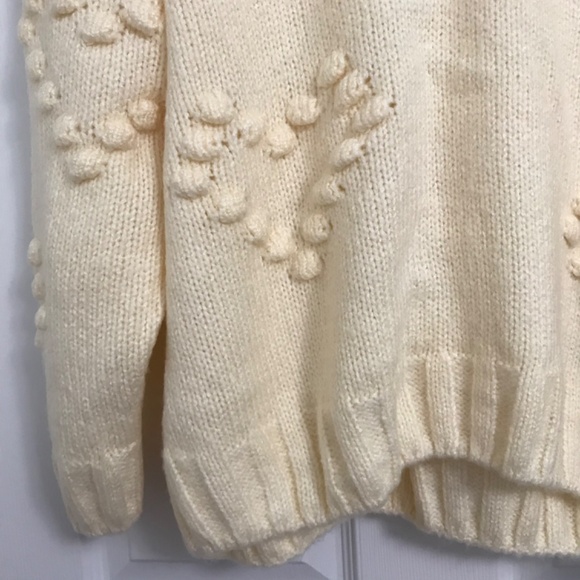 NWOT ONLY Crew Neck 3D Raised Hearts Embroidery Sweater Top Long Sleeve Top XL - Picture 2 of 6